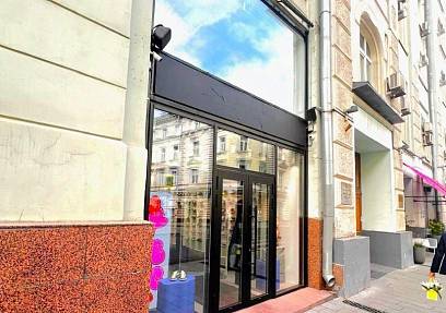 Аренда,  ул.Петровка, 15с1  (213,68 кв.м.)